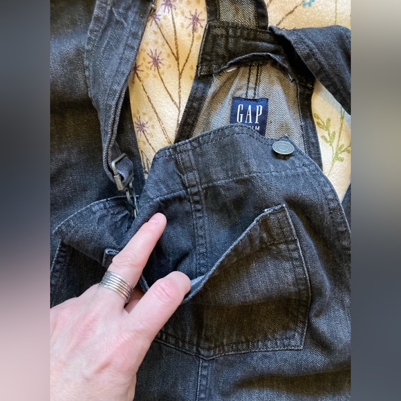 GAP faded black Denim overalls • size SMALL • 4/6 • EUC • - Picture 2 of 16